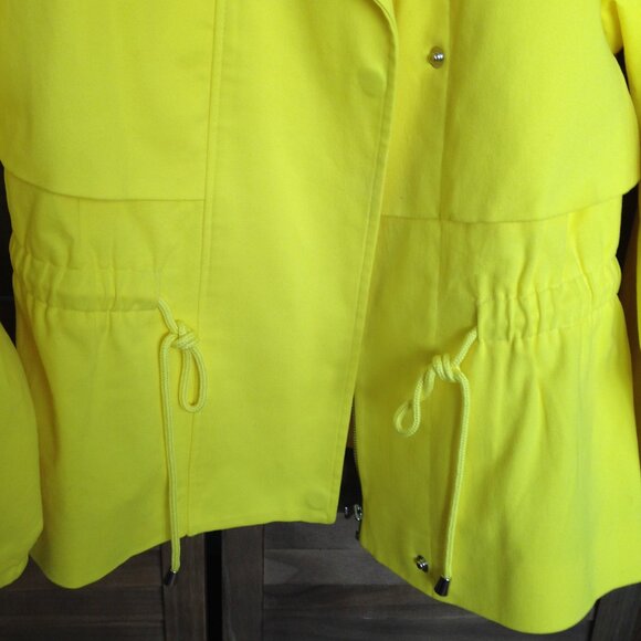 donated ***** New Super Bright, Thick, Comfy, Gorgeous fitting Top/Jacket - Picture 6 of 16